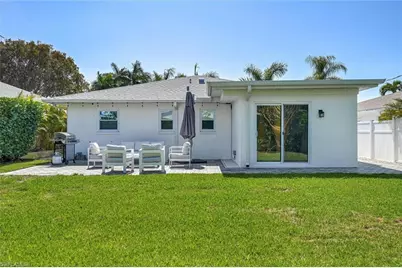 795 94th Ave N, Naples, FL 34108 - Photo 23