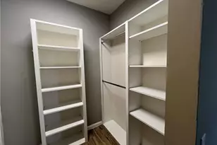 5365 Cove Cir, Naples, FL 34119 - Photo 29