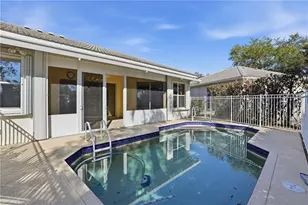 2265 Heritage Greens Dr, Naples, FL 34119 - Photo 3