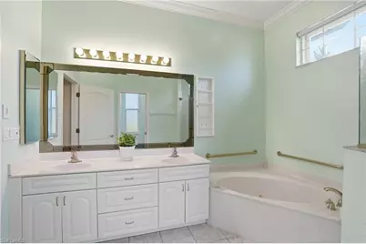 2265 Heritage Greens Dr, Naples, FL 34119 - Photo 17