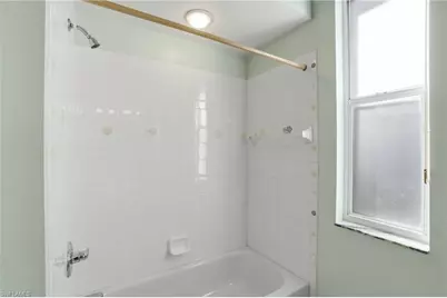 2265 Heritage Greens Dr, Naples, FL 34119 - Photo 23