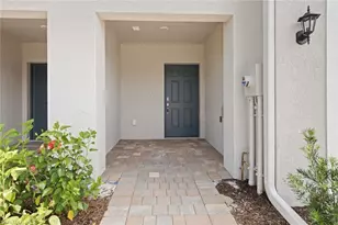 15319 Wildflower Cir, Naples, FL 34119 - Photo 3