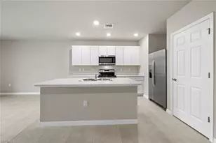 15319 Wildflower Cir, Naples, FL 34119 - Photo 11
