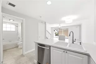 7821 Veronawalk Blvd, Naples, FL 34114 - Photo 11