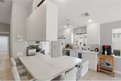 4198 Los Altos Ct, Naples, FL 34109 - Photo 11