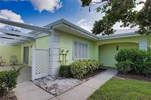 303 Wexford Terrace, Venice, FL 34293 - Photo 7