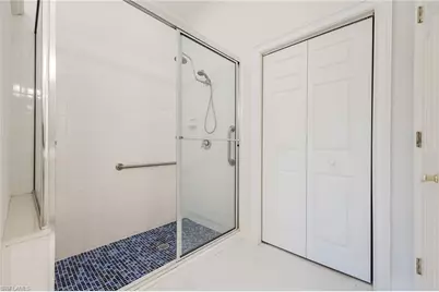 982 Fountain Run, Naples, FL 34119 - Photo 23