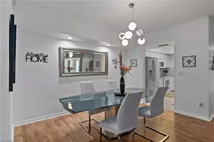 102 Tuscana Ct, Naples, FL 34119 - Photo 5