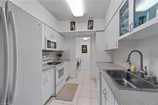 102 Tuscana Ct, Naples, FL 34119 - Photo 7