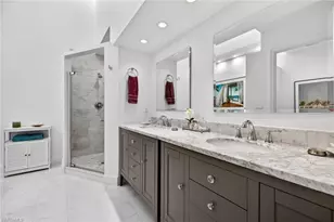 344 Edgemere Way N, Naples, FL 34105 - Photo 19