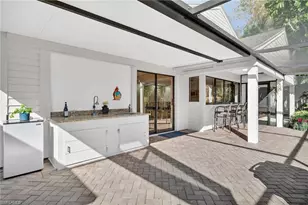 344 Edgemere Way N, Naples, FL 34105 - Photo 29