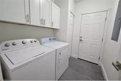 1440 Graham Cir, Lehigh Acres, FL 33936 - Photo 21