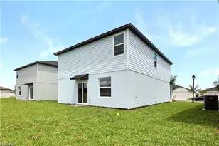 4090 San Felice Ln, North Fort Myers, FL 33917 - Photo 37