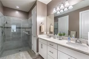 7717 Jacaranda Ln, Naples, FL 34114 - Photo 21