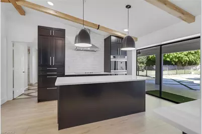 10450 Windsor Way, Naples, FL 34109 - Photo 17