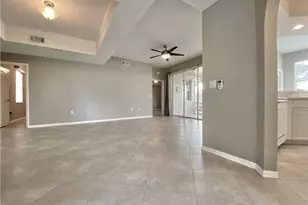 354 Dover Pl, Naples, FL 34104 - Photo 7