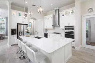 14627 Nicholas Wy, Naples, FL 34109 - Photo 5