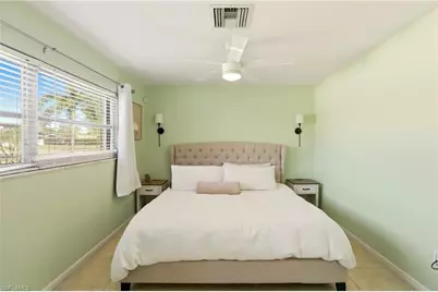 267 Cypress Way W, Naples, FL 34110 - Photo 27