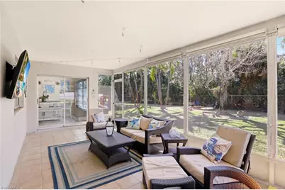 267 Cypress Way W, Naples, FL 34110 - Photo 41