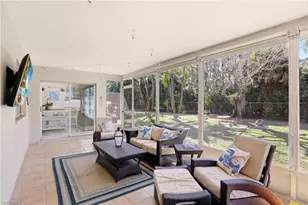 267 Cypress Way W, Naples, FL 34110 - Photo 41