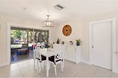 267 Cypress Way W, Naples, FL 34110 - Photo 19