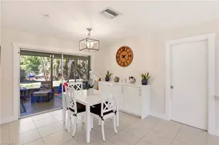 267 Cypress Way W, Naples, FL 34110 - Photo 19