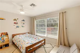 267 Cypress Way W, Naples, FL 34110 - Photo 31