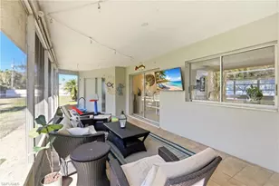 267 Cypress Way W, Naples, FL 34110 - Photo 39