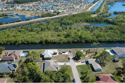 2502 10th St W, Lehigh Acres, FL 33971 - Photo 41