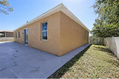 2502 10th St W, Lehigh Acres, FL 33971 - Photo 35