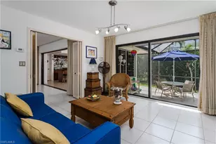 600 Parkview Ln, Naples, FL 34103 - Photo 5