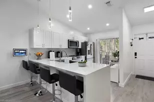 4100 Looking Glass Ln, Naples, FL 34112 - Photo 5