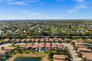 3312 Pacific Dr, Naples, FL 34119 - Photo 41