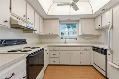 315 Saint Andrews Blvd #D5, Naples, FL 34113 - Photo 7