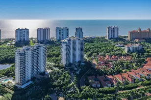 8930 Bay Colony Dr, Naples, FL 34108 - Photo 3