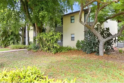 1450 Green Valley Cir #502, Naples, FL 34104 - Photo 3