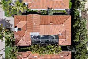 2892 Tiburon Blvd E, Naples, FL 34109 - Photo 37