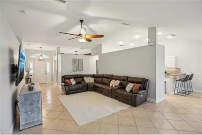 3717 Agualinda Blvd, Cape Coral, FL 33914 - Photo 9