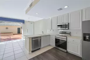 3484 Islandwalk Cir, Naples, FL 34119 - Photo 13