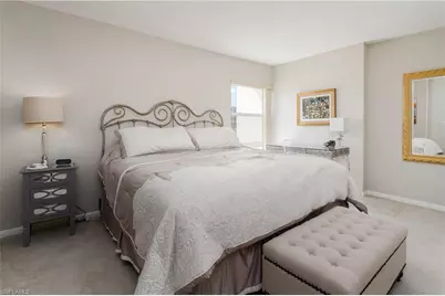 300 Park Shore Dr #3D, Naples, FL 34103 - Photo 9