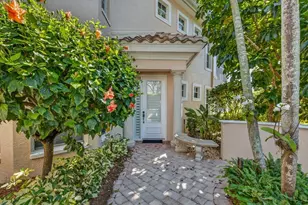 540 Via Veneto, Naples, FL 34108 - Photo 1