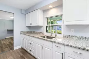 54 Hilo Ct, Naples, FL 34112 - Photo 11