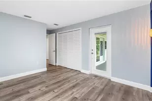 54 Hilo Ct, Naples, FL 34112 - Photo 21