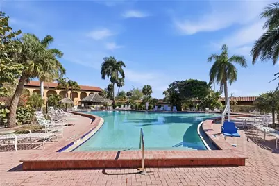 25000 Tamiami Trl E #D152, Naples, FL 34114 - Photo 19