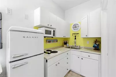 25000 Tamiami Trl E #D152, Naples, FL 34114 - Photo 3