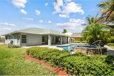 28405 Mango Dr, Bonita Springs, FL 34134 - Photo 23