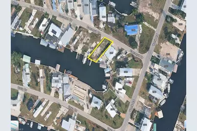 3795 Coconut Dr, Saint James City, FL 33956 - Photo 11