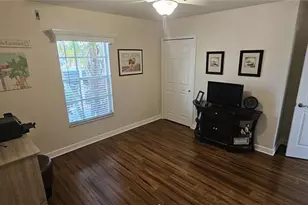 925 SW 47th Terrace, Cape Coral, FL 33914 - Photo 43