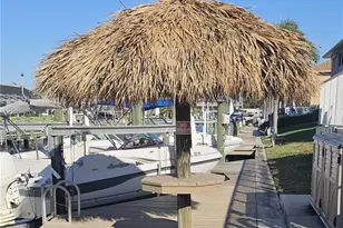 925 SW 47th Terrace, Cape Coral, FL 33914 - Photo 17