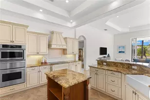 7506 Hogan Ct, Naples, FL 34113 - Photo 37